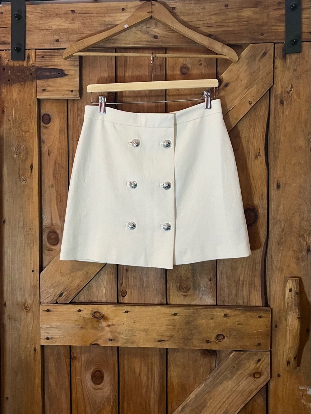 Massimo Dutti White Double-Breasted Mini Skirt – Silver Buttons – Size 40